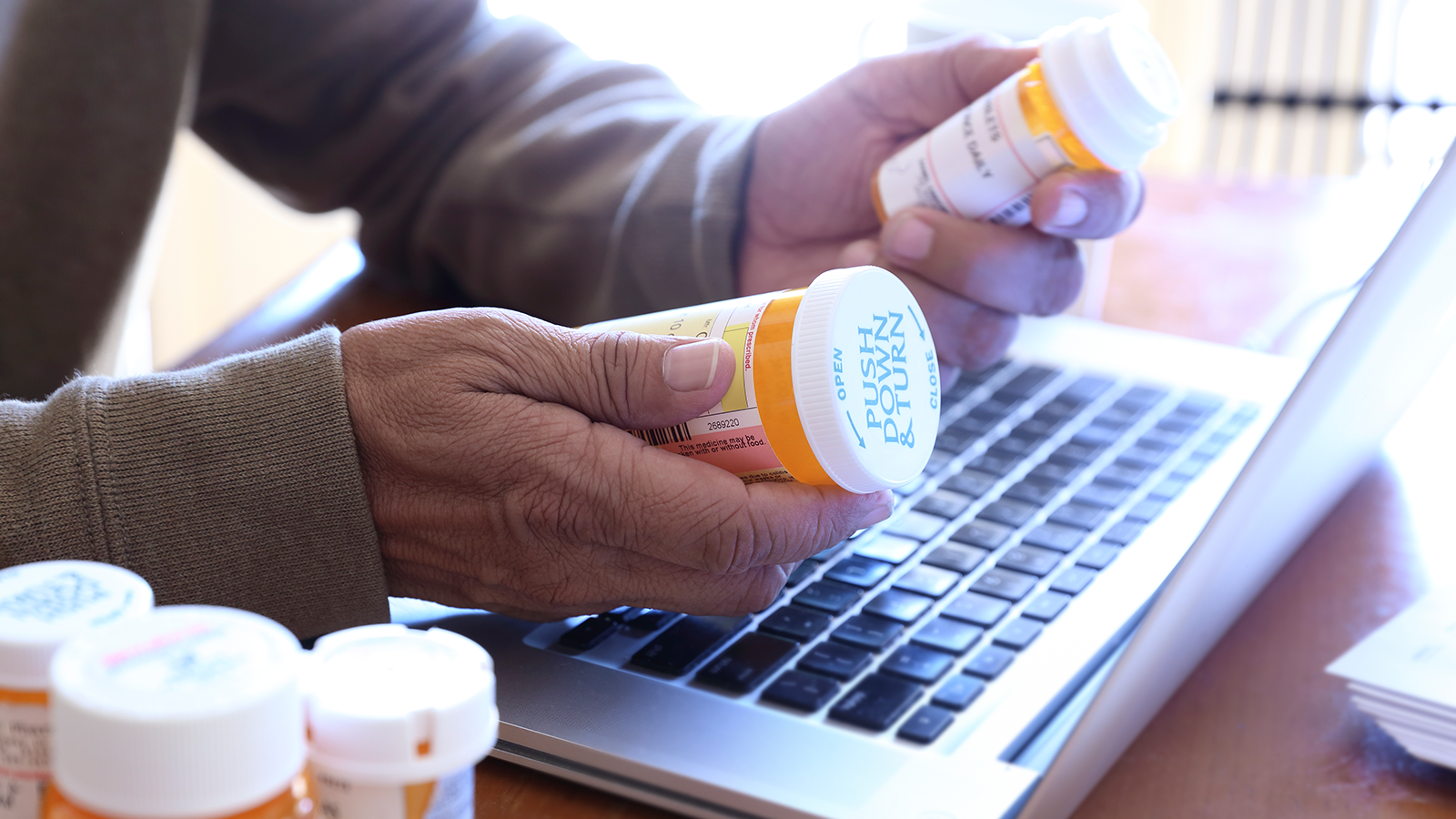 Essential Tips for Safe Online Medicine Purchases